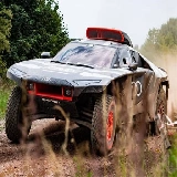 Audi RS Q Dakar Rally  Slide