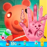 Piggy Hand Doctor Fun Games for Girls Online